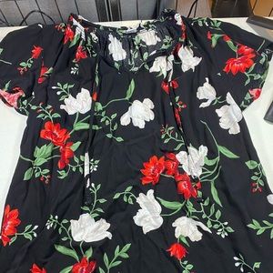 Old Navy Flutter Sleeve Top